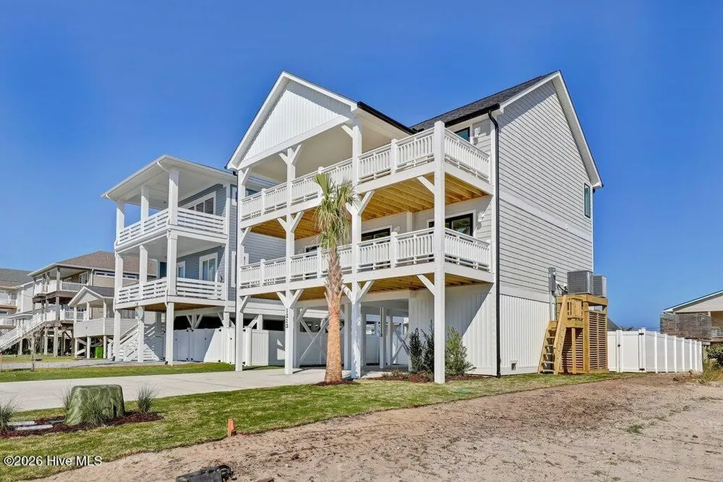 1213 N Shore Drive Surf City NC 28445