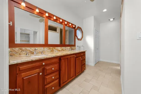 3010 Sloop Drive Oriental NC 28571