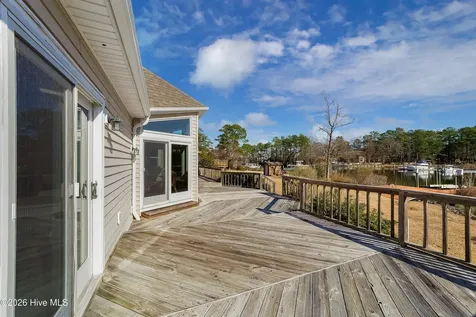 3010 Sloop Drive Oriental NC 28571