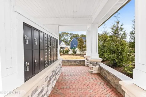 100 N Glimmering Glass Lane Hampstead NC 28443