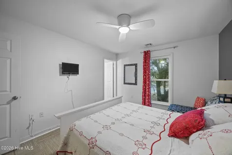109 Sea Urchin Court Surf City NC 28445