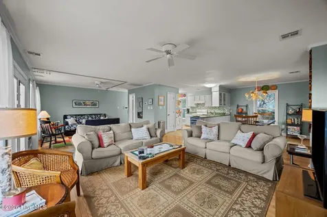 109 Sea Urchin Court Surf City NC 28445