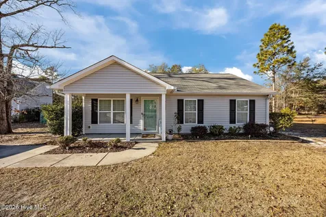 8593 Heirloom Drive NE Leland NC 28451