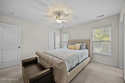 8593 Heirloom Drive NE Leland NC 28451