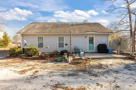 8593 Heirloom Drive NE Leland NC 28451