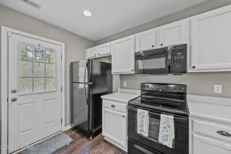 8593 Heirloom Drive NE Leland NC 28451