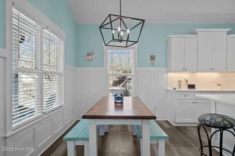 134 NE 5th Street Oak Island NC 28465