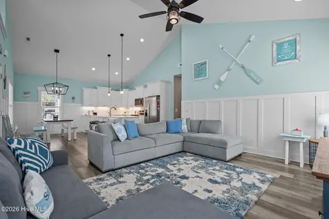 134 NE 5th Street Oak Island NC 28465