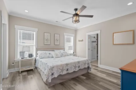 134 NE 5th Street Oak Island NC 28465