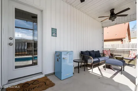 134 NE 5th Street Oak Island NC 28465