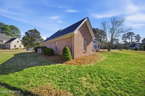 105 Yeopim Circle Hertford NC 27944