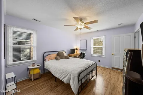 802 Black Swan Road New Bern NC 28560