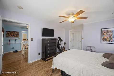 802 Black Swan Road New Bern NC 28560