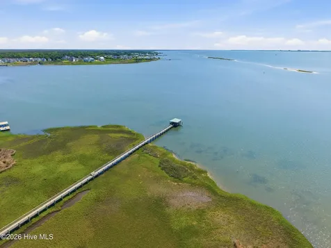 847 Cannonsgate Drive Newport NC 28570