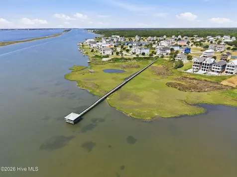 847 Cannonsgate Drive Newport NC 28570
