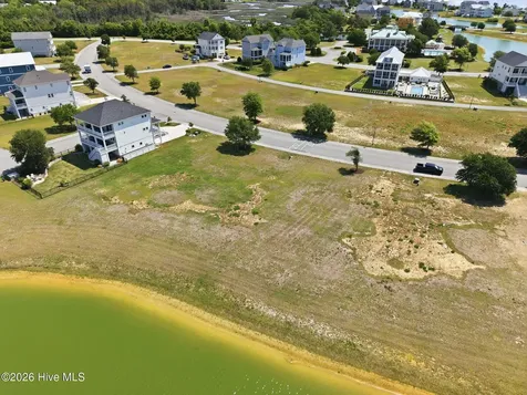 847 Cannonsgate Drive Newport NC 28570