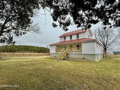 4549 Loop Road Scranton NC 27875