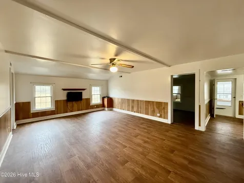 4549 Loop Road Scranton NC 27875