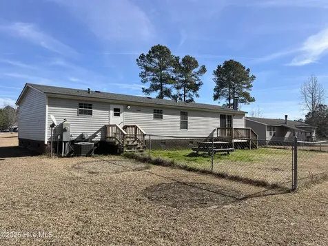 179 Aberdeen Lane Jacksonville NC 28540