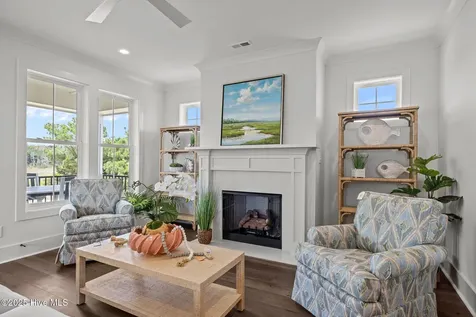 609 Cannonsgate Drive Newport NC 28570