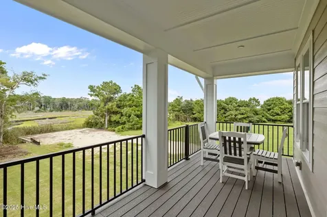 609 Cannonsgate Drive Newport NC 28570