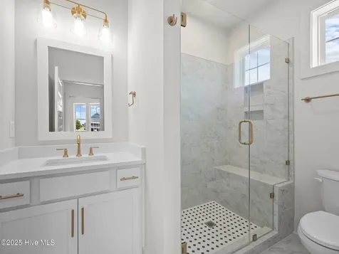 609 Cannonsgate Drive Newport NC 28570