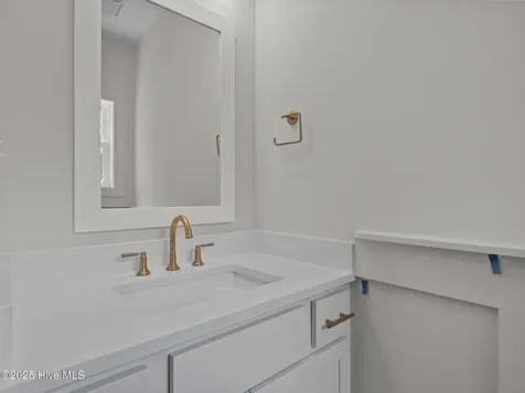 609 Cannonsgate Drive Newport NC 28570