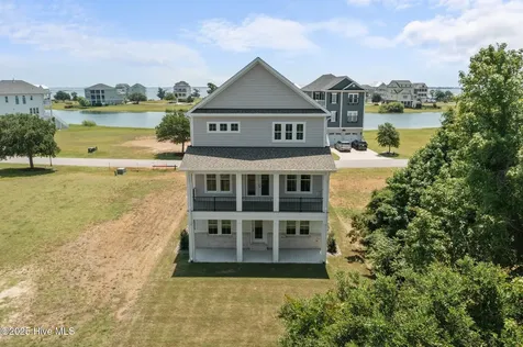 609 Cannonsgate Drive Newport NC 28570