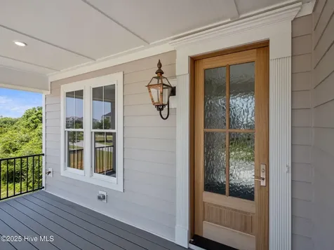 609 Cannonsgate Drive Newport NC 28570