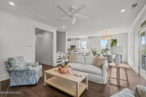 609 Cannonsgate Drive Newport NC 28570