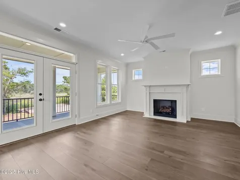 609 Cannonsgate Drive Newport NC 28570