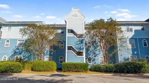 4220 Wilshire Boulevard Wilmington NC 28403