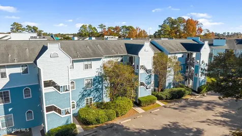4220 Wilshire Boulevard Wilmington NC 28403