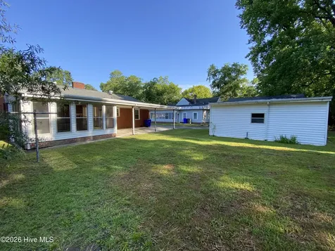 1710 S Elm Street Greenville NC 27858