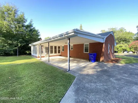 1710 S Elm Street Greenville NC 27858