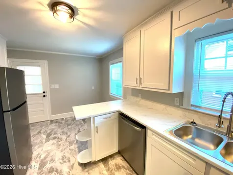 1710 S Elm Street Greenville NC 27858