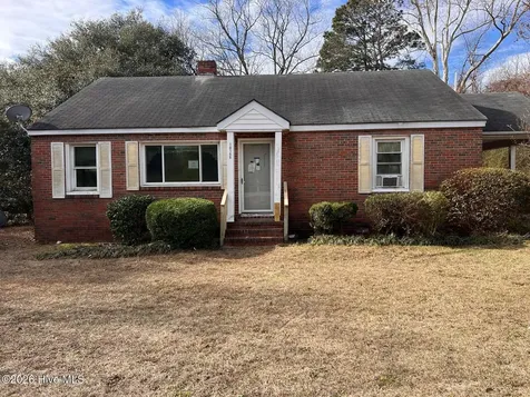 10199 Aberdeen Road Aberdeen NC 28315