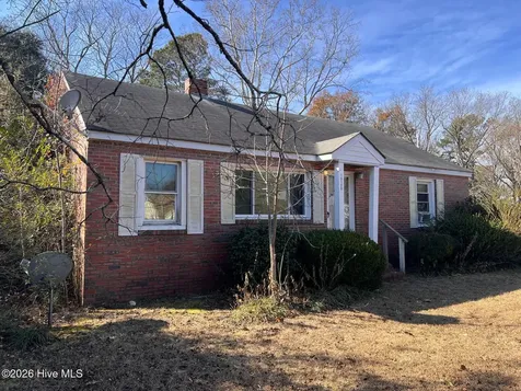 10199 Aberdeen Road Aberdeen NC 28315