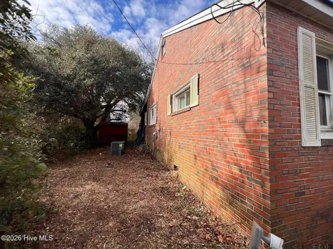 10199 Aberdeen Road Aberdeen NC 28315