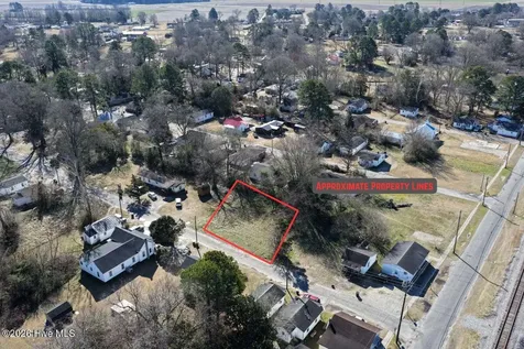 Off Of E Kornegay Street Mount Olive NC 28365
