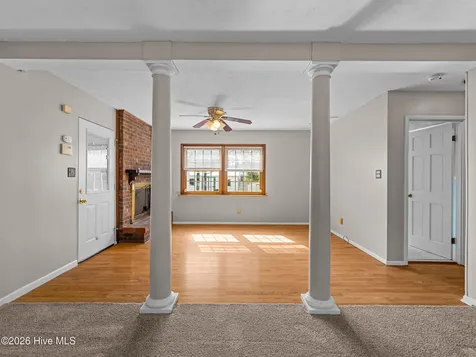 422 Thomas Drive Jacksonville NC 28546