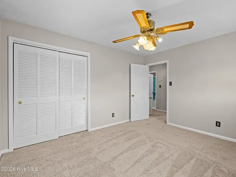 422 Thomas Drive Jacksonville NC 28546