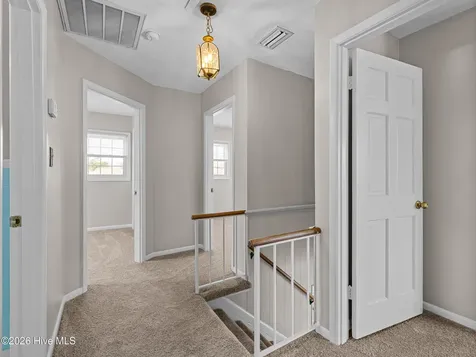 422 Thomas Drive Jacksonville NC 28546