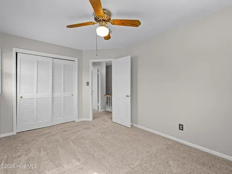 422 Thomas Drive Jacksonville NC 28546
