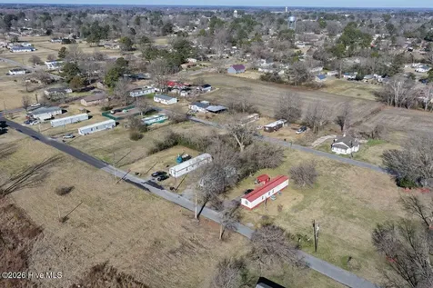 Off Of Franklin Street Mount Olive NC 28365