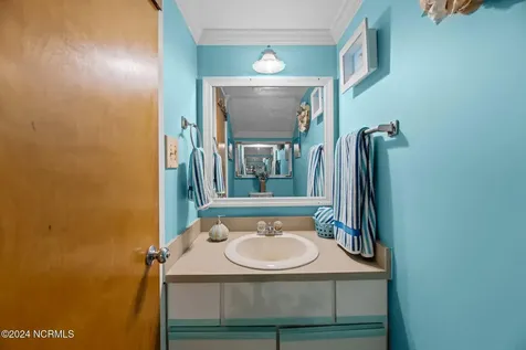 1506 Harbourside Drive New Bern NC 28560