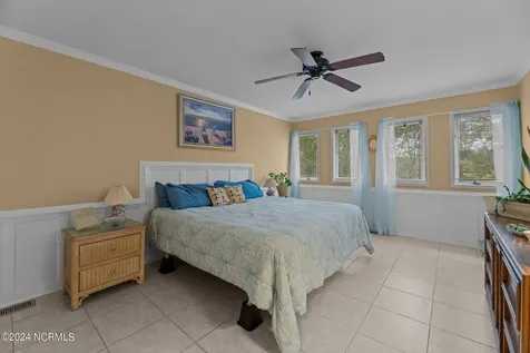 1506 Harbourside Drive New Bern NC 28560