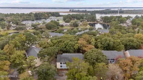1506 Harbourside Drive New Bern NC 28560
