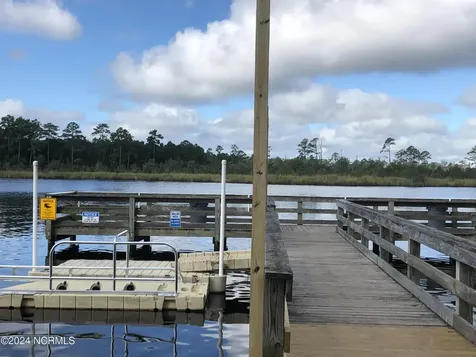 1506 Harbourside Drive New Bern NC 28560