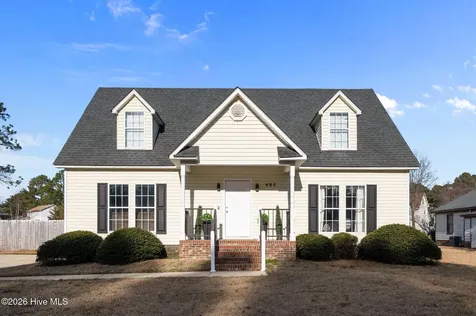 905 Autumn Drive Greenville NC 27834